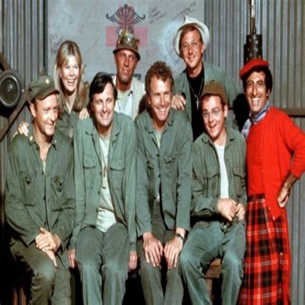 A Comprehensive Guide To The Iconic Mash Cast