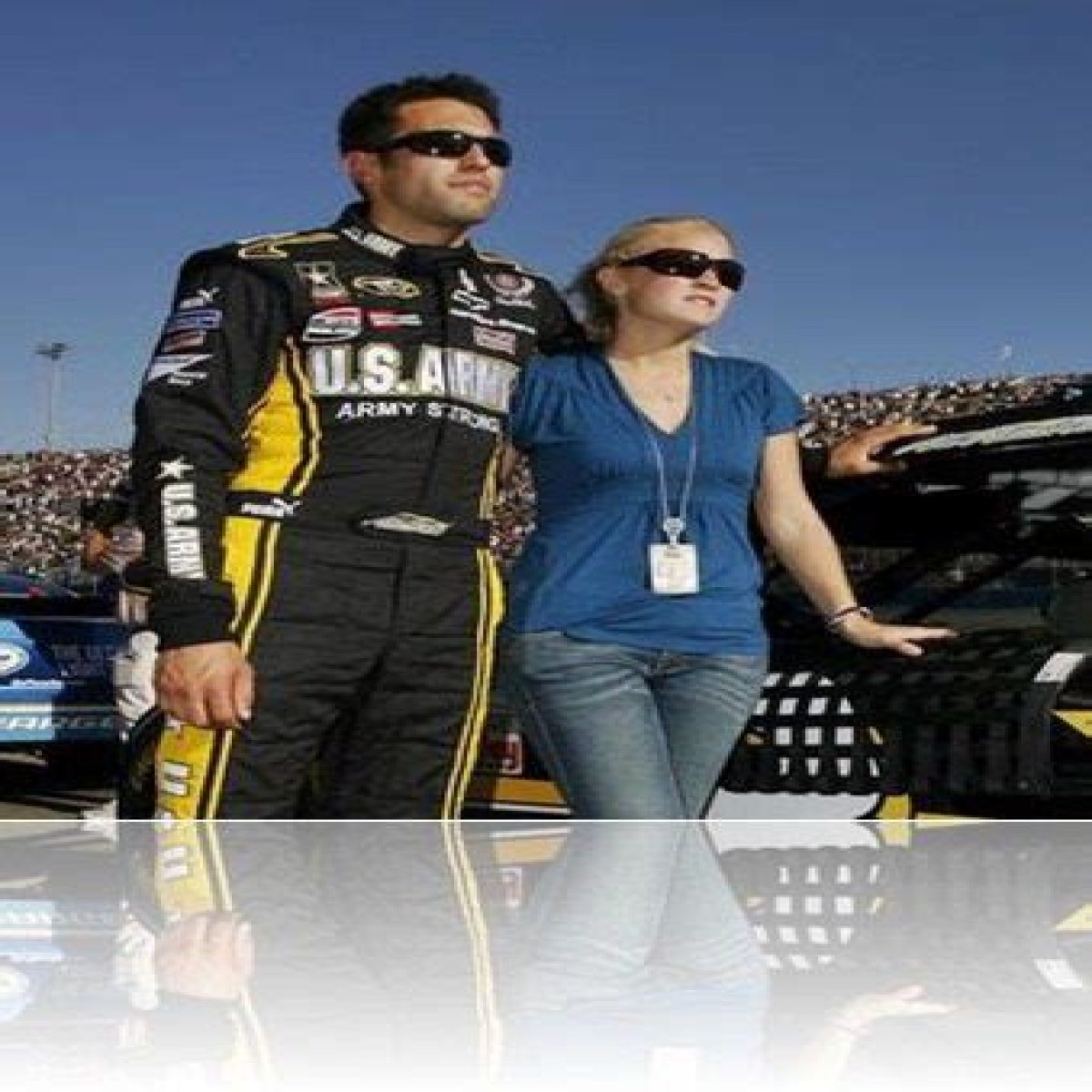  Aric Almirola’s wife Janice Goss Almirola 