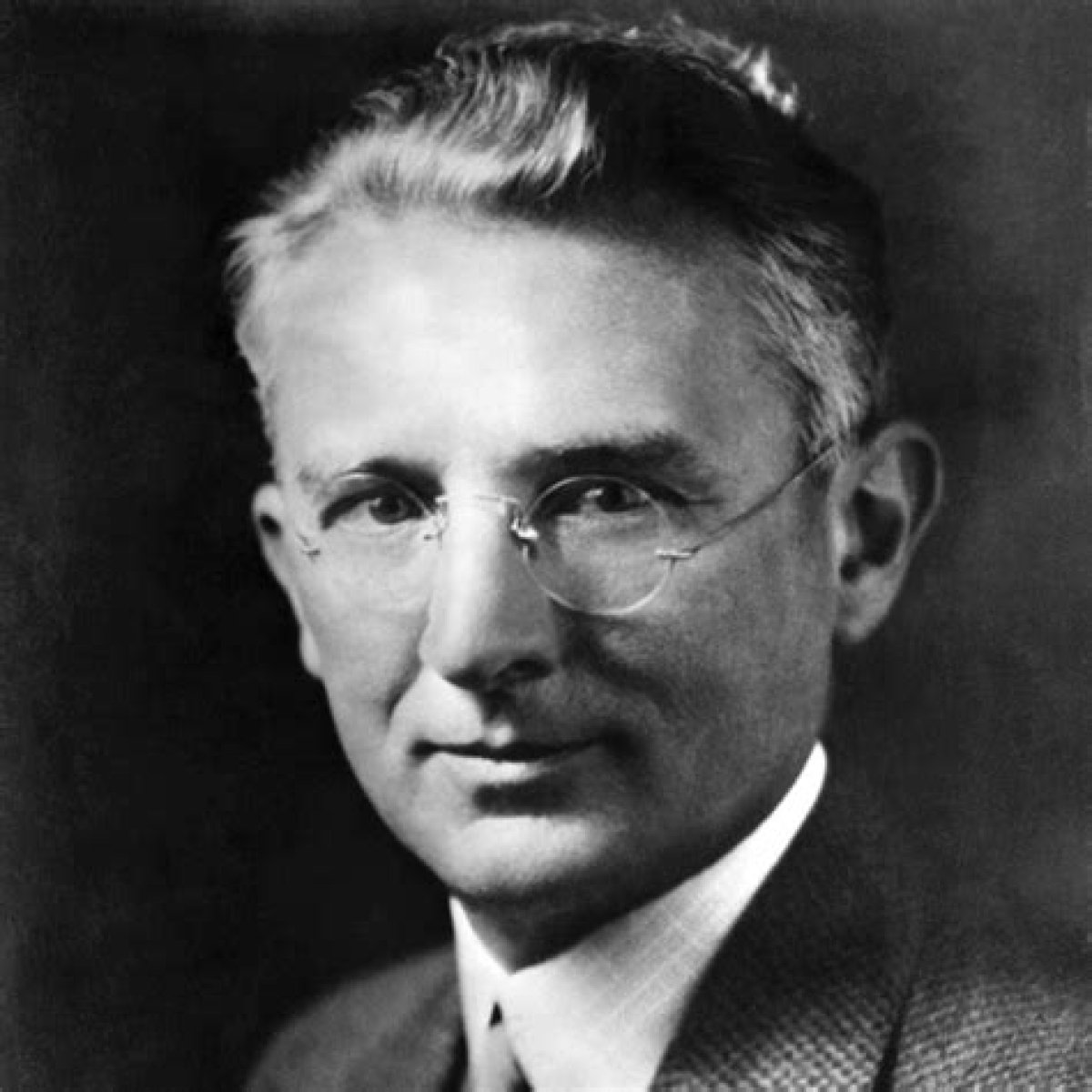 Dale Carnegie Net Worth at Death, Date, Place and Cause of Death, Family, etc