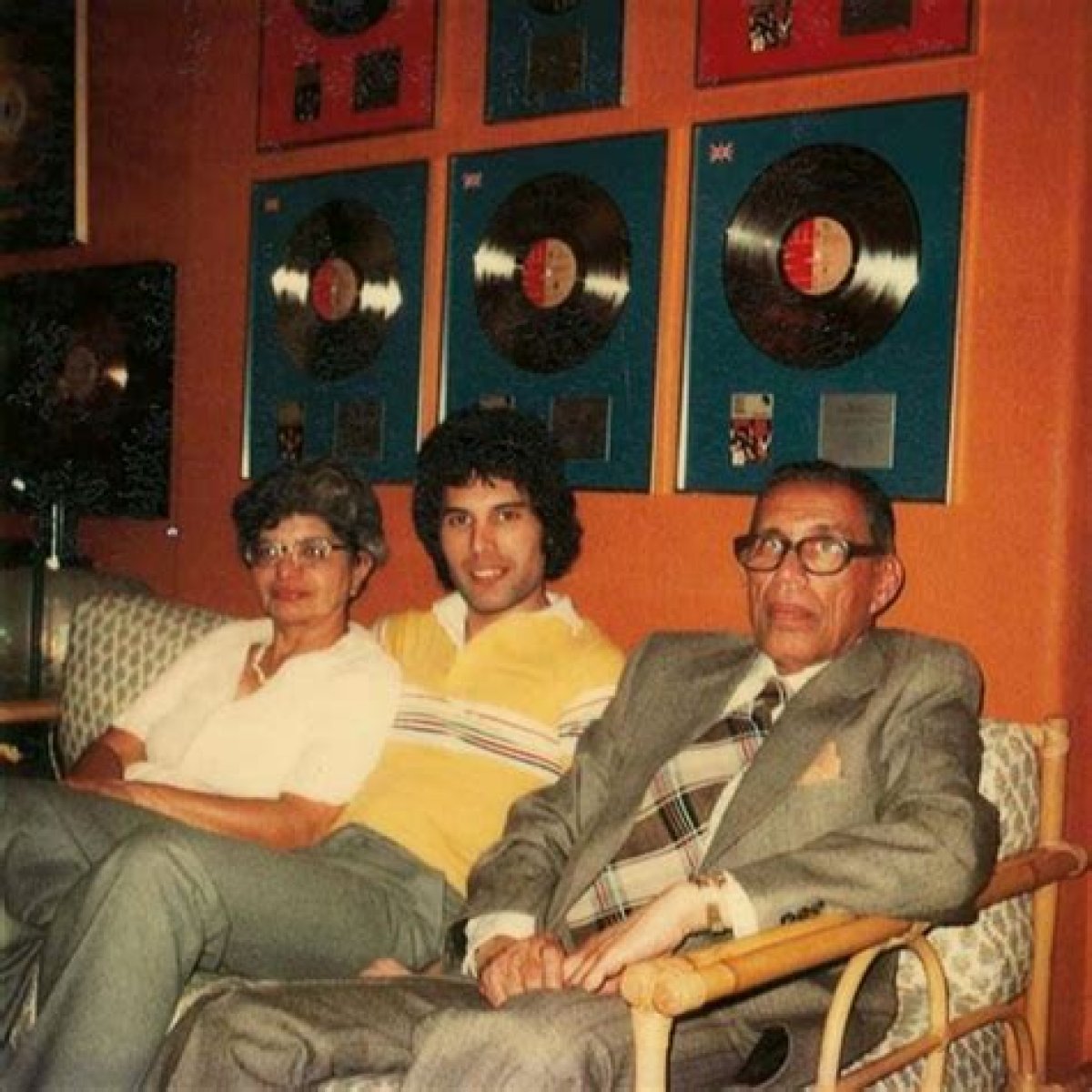Discovering Freddie Mercury's Dad: A Journey Through Time