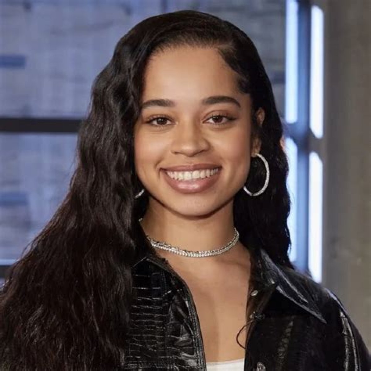Exploring Ella Mai's Height And More