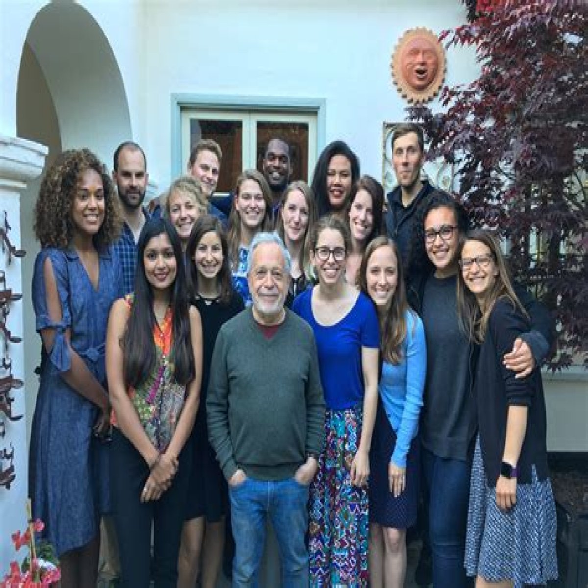 Exploring The Height Of Robert Reich: A Closer Look