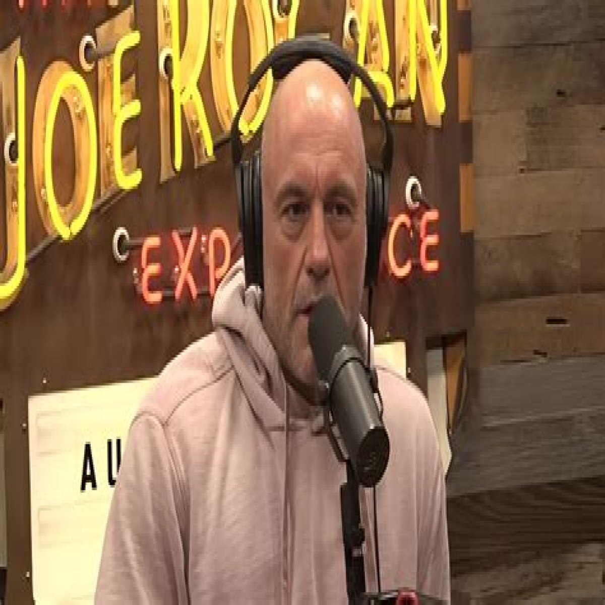 Joe Rogan's Death Rumors Debunked And Dissected