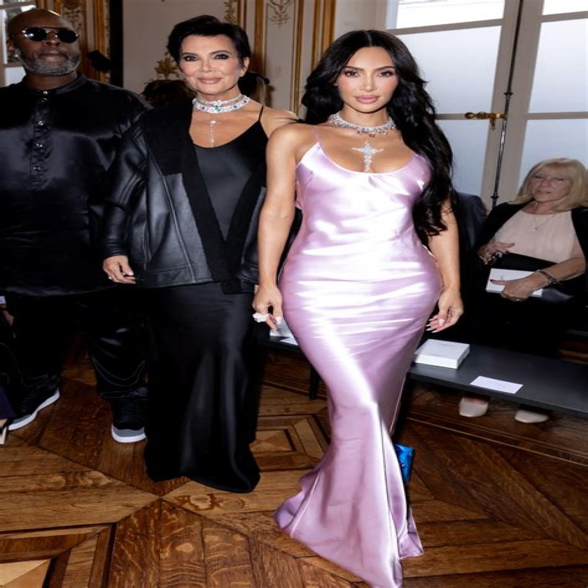 Kim Kardashian, Kris Jenner Return to Lamar Odom's Hospital: Video