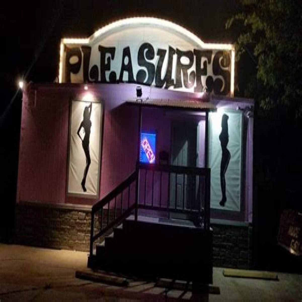 Pleasures Club LLC: A Unique Experience Awaits