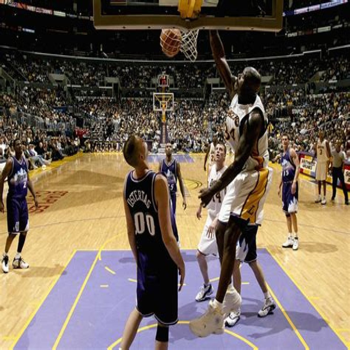 Shaq's Towering Height: Uncovering The NBA Legend's Stature