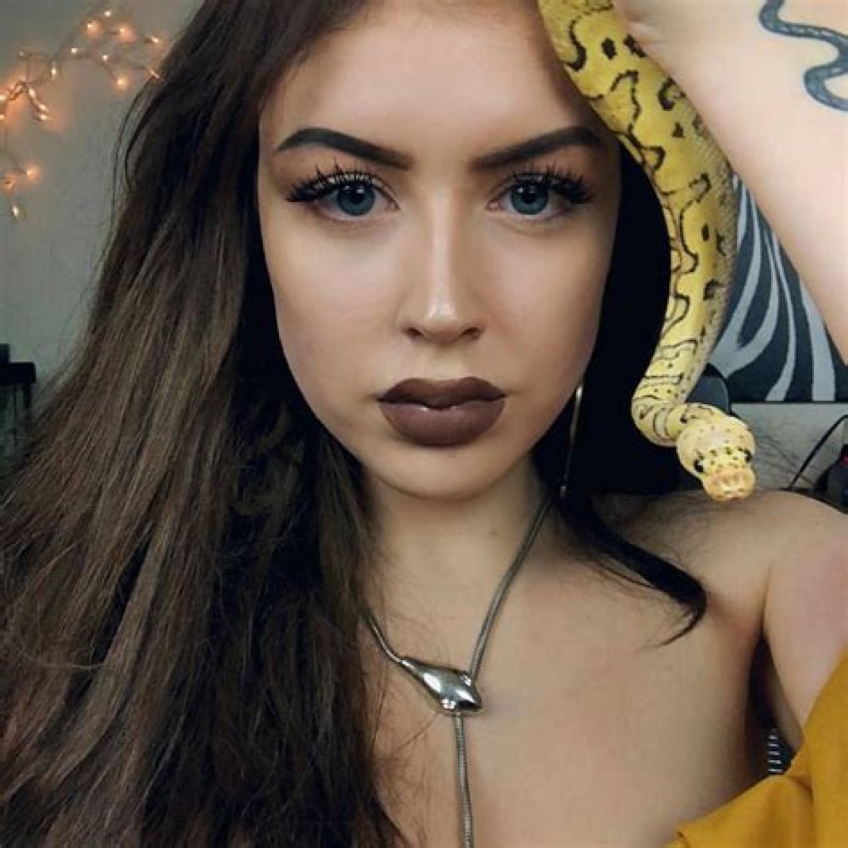 Taylor Nicole Dean YouTuber Wikipedia
