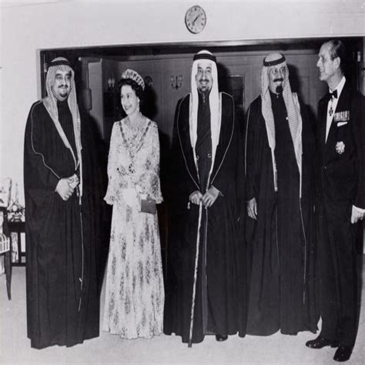 Uncover The Extraordinary Life Of Saudi Arabia's Queen