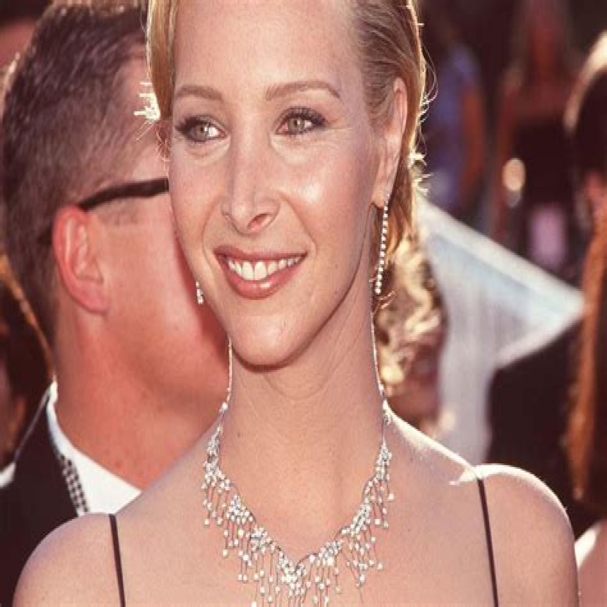 Uncover The Secrets Of Lisa Kudrow's Multi-Million Dollar Empire