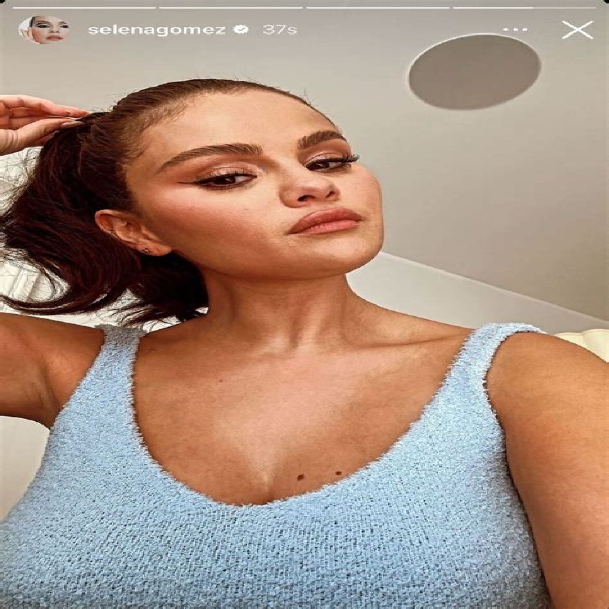 Uncover The Surprising Truth Behind Selena Gomez's Weight