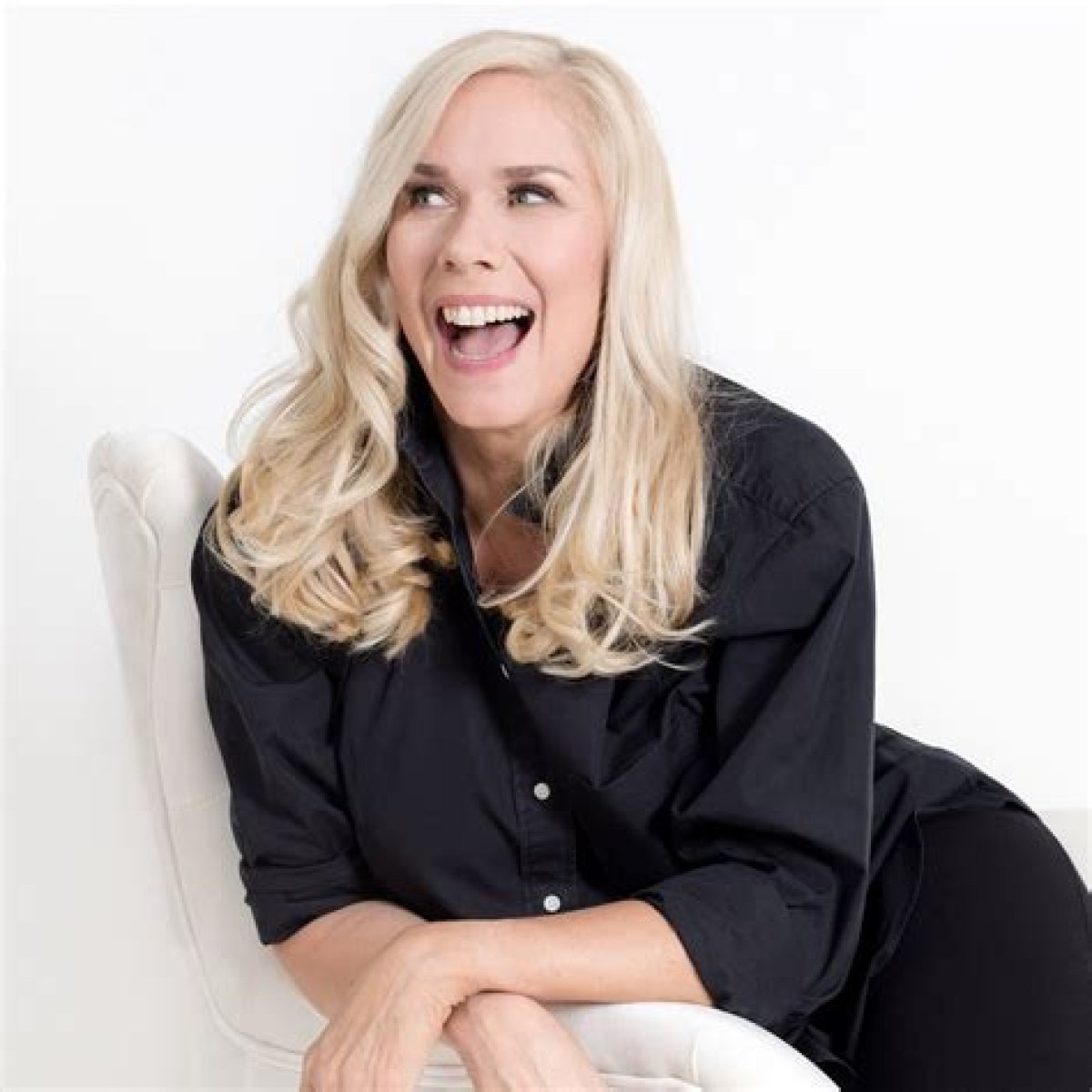 Unforgettable Comedy With Leanne Morgan: The Queen Of Wit And Sarcasm