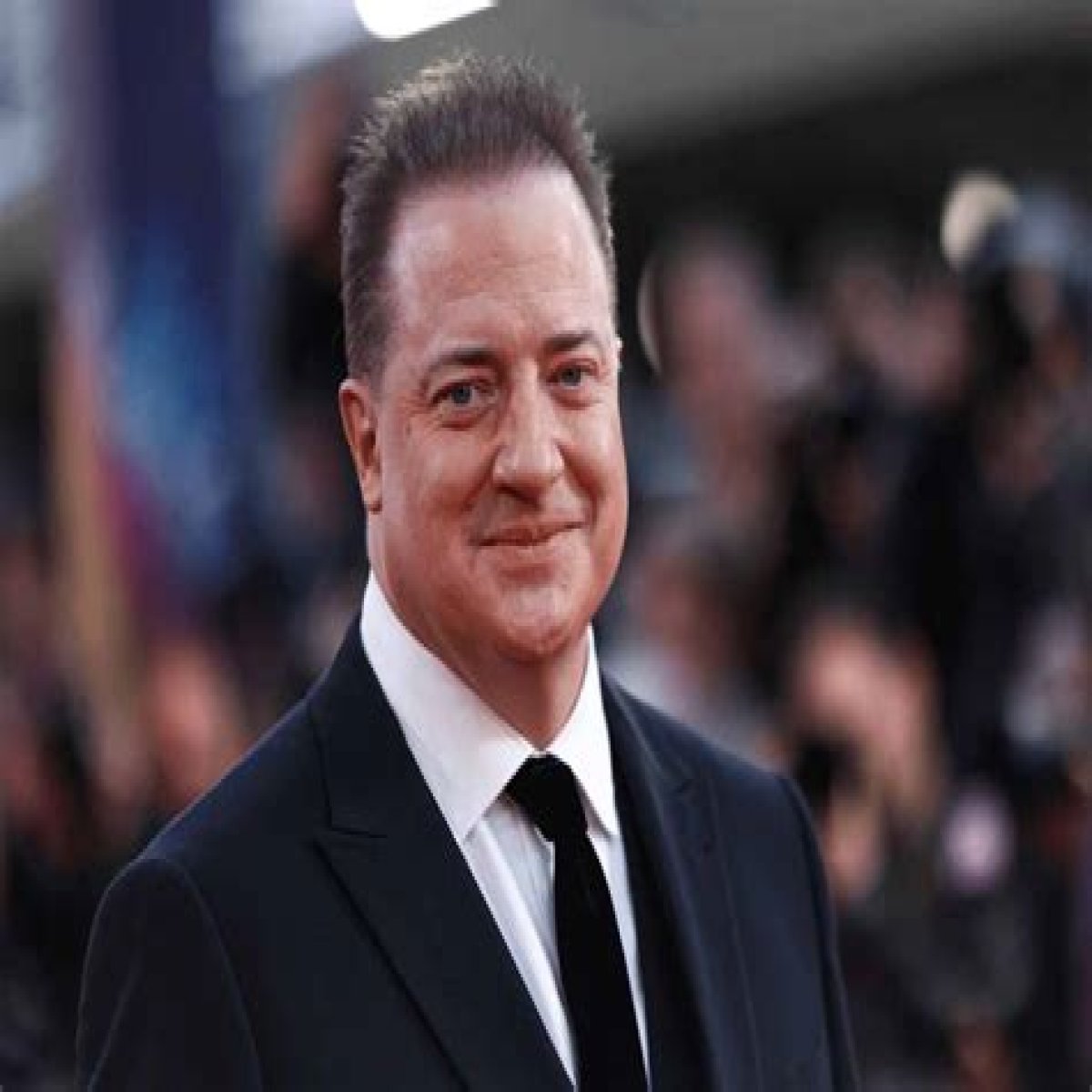 Unveiling Brendan Fraser's Net Worth: A Journey Through Fame And Fortune
