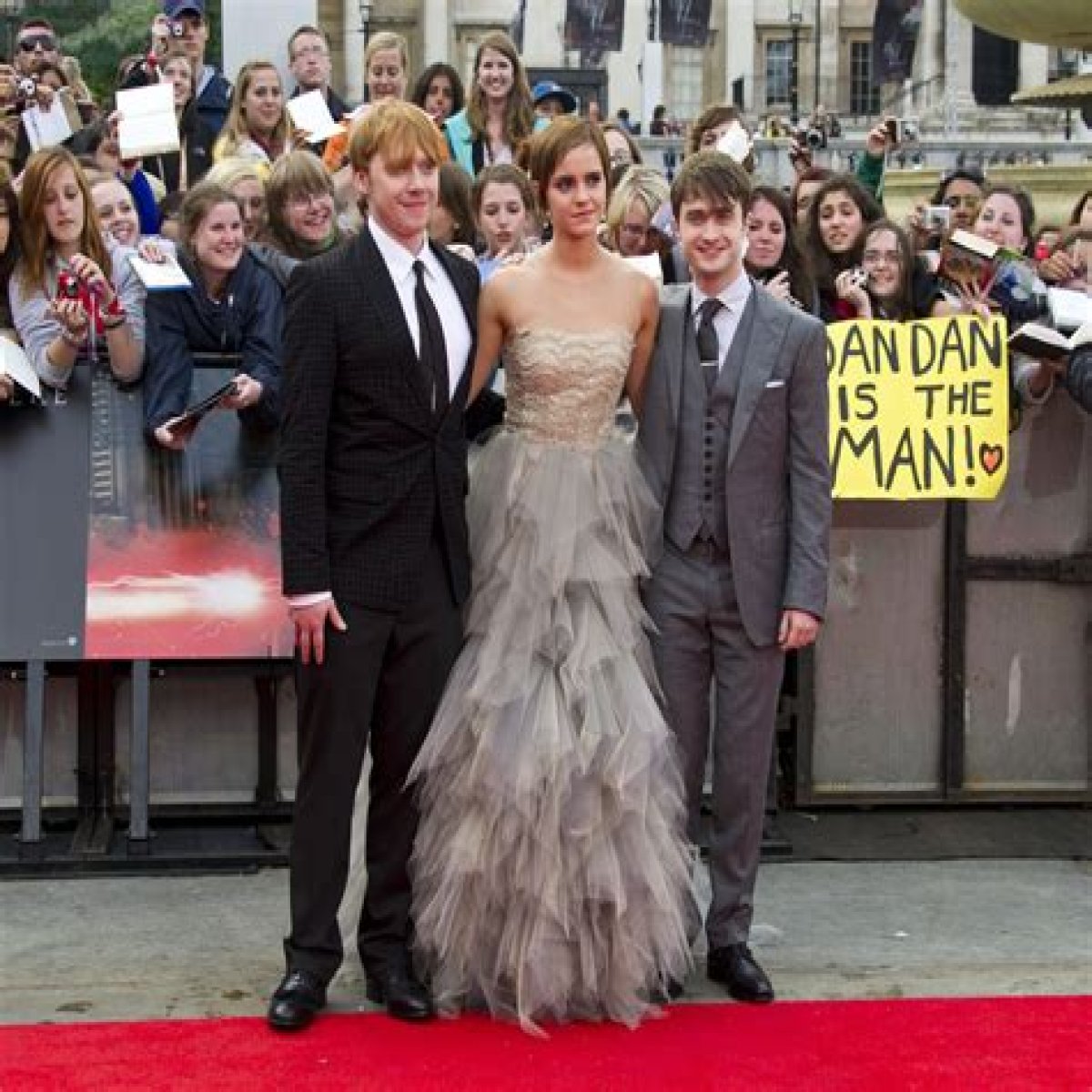 Unveiling The Height Of A Wizard: How Tall Is Daniel Radcliffe?
