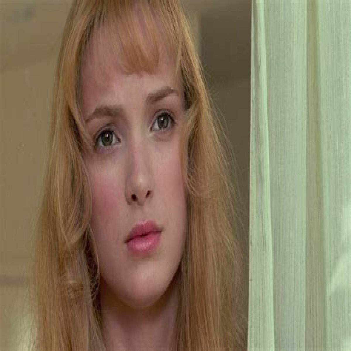 Unveiling The Mystique Of Winona Ryder In Edward Scissorhands: Her Age And More