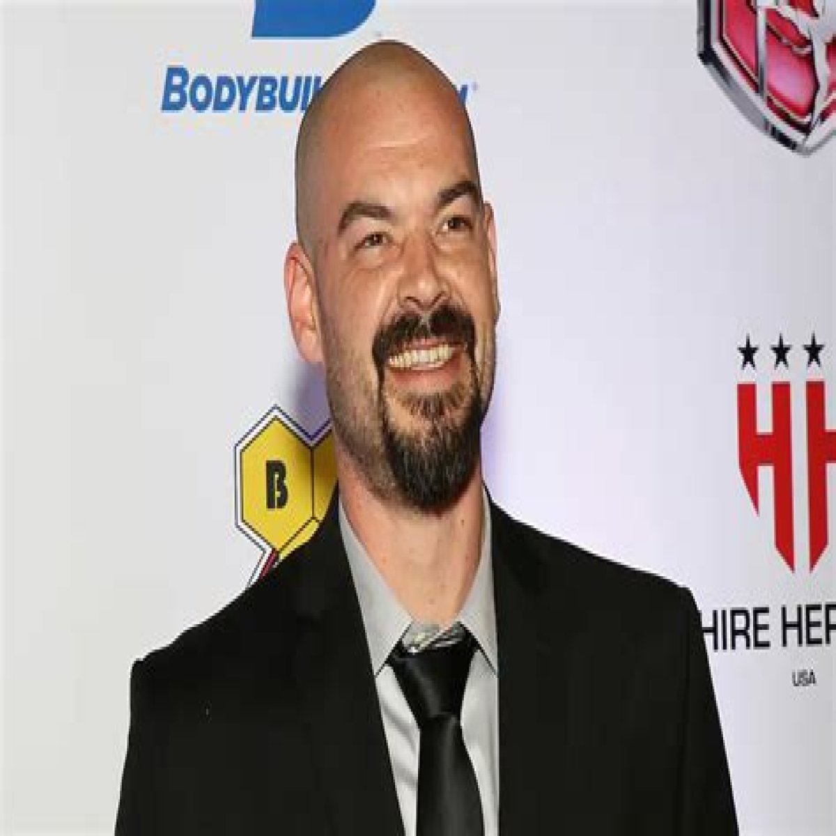 Unveiling The Supernatural Wealth Of Aaron Goodwin: Ghost Hunter Extraordinaire