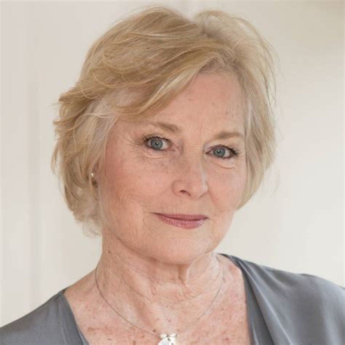 Unveiling The Talents Of Lisa Harrow: A Journey Through Cinema