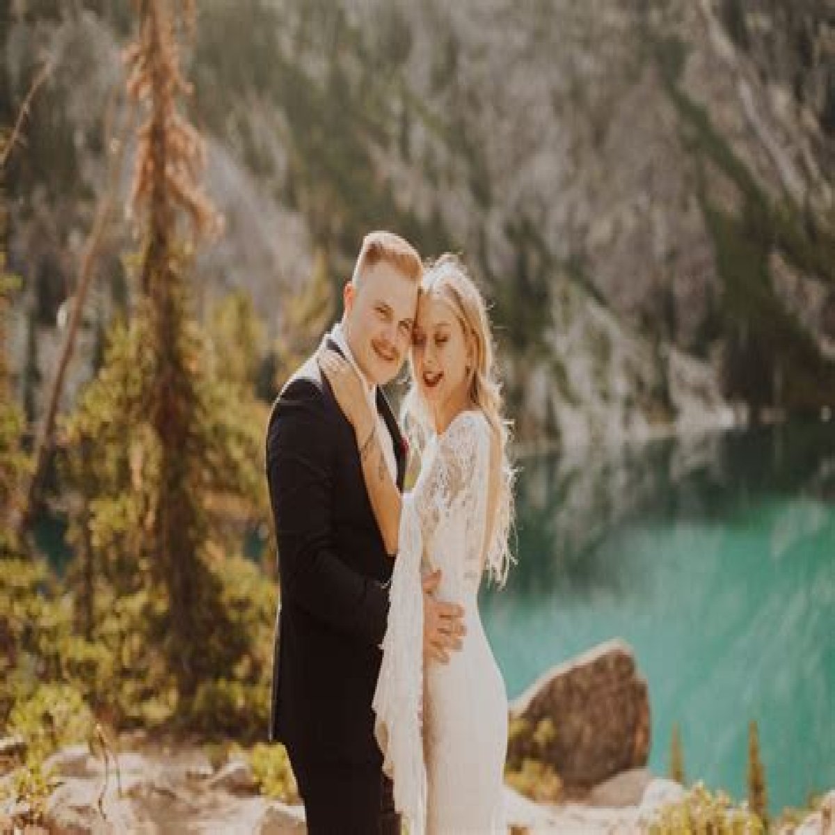 Unveiling The Truth: Is Zach Bryan Married?