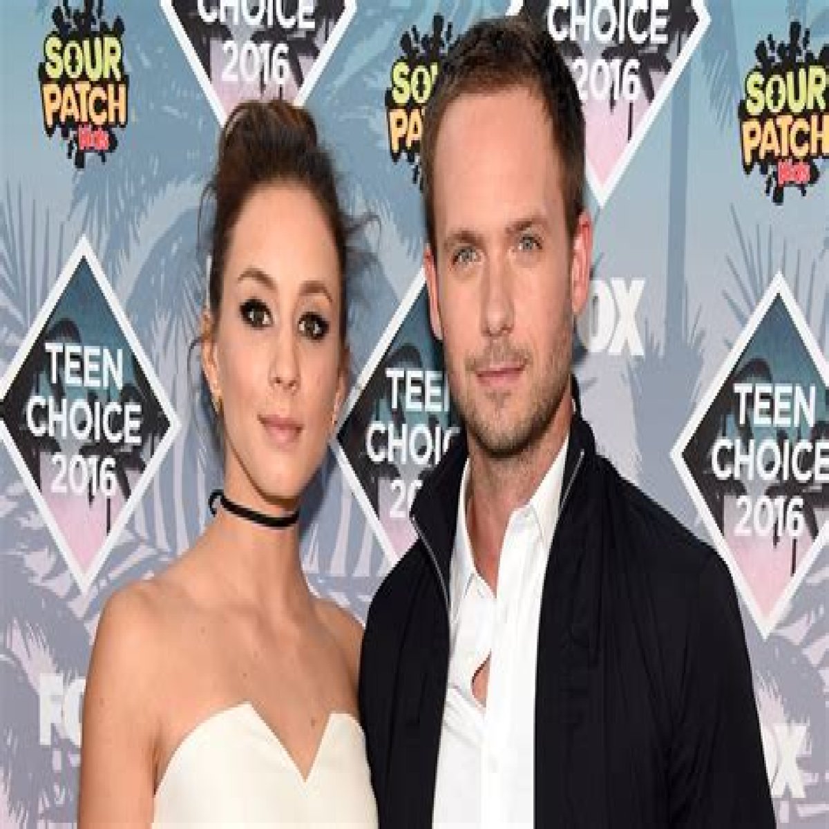 Unveiling The Wife Of Mike Ross: Meet The Real-Life Leading Lady