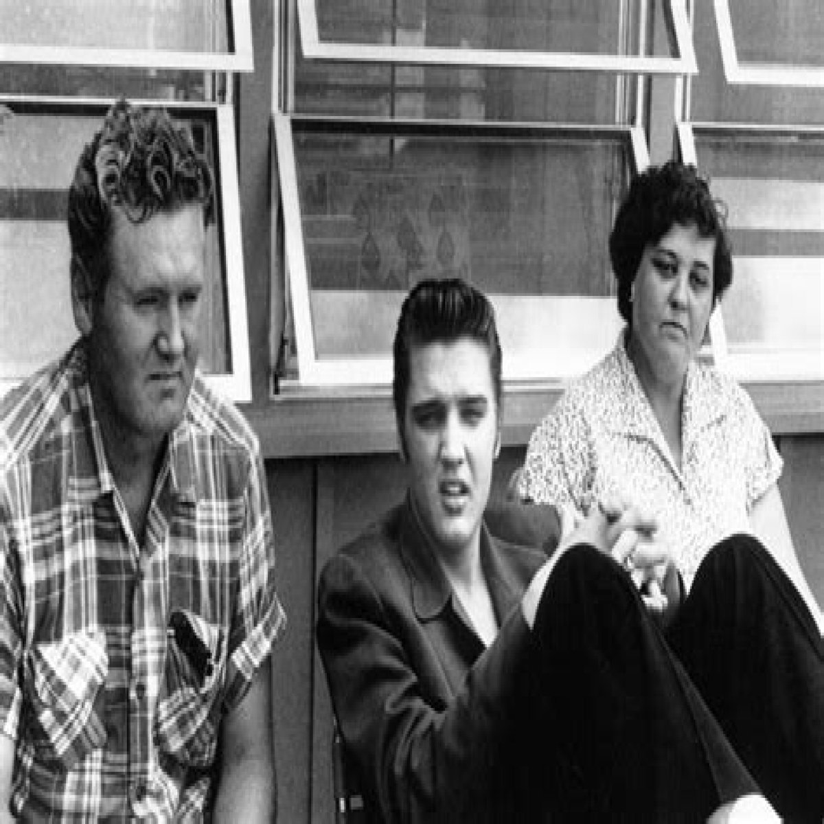 When Did Elvis's Mother Pass Away?