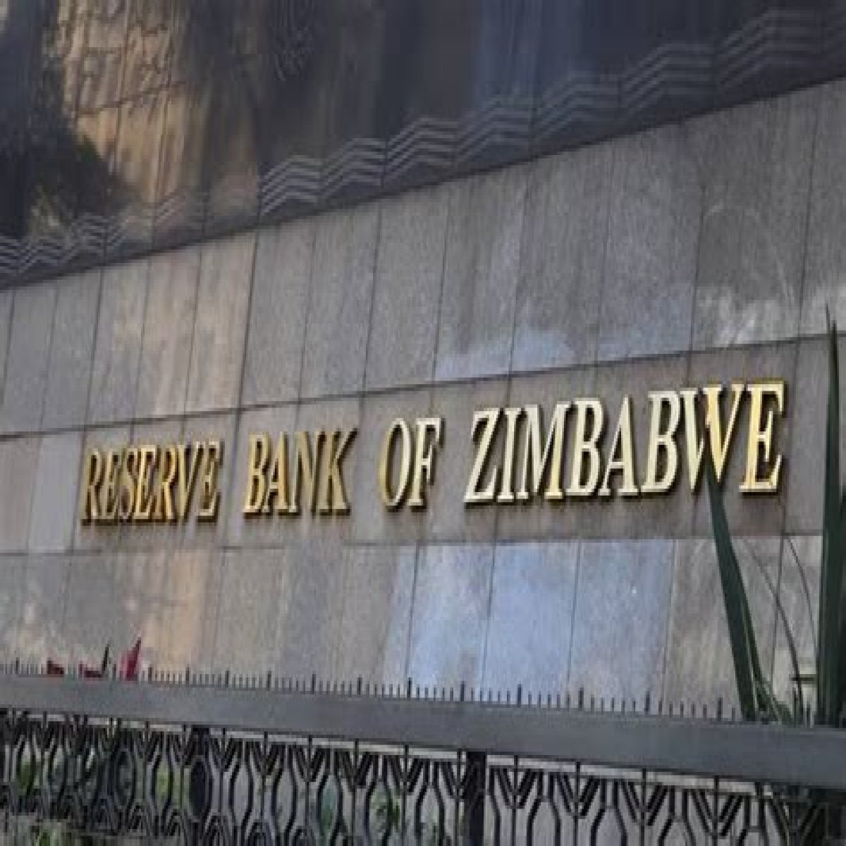 Zimbabwe holds world's highest interest rate at 150%, after MPC meeting